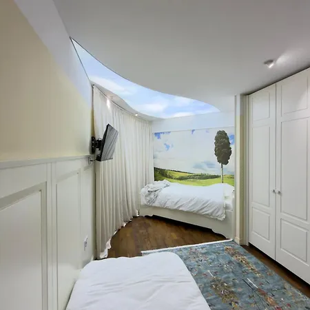 Ola Lux Apartment *