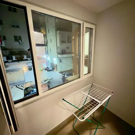 Ola Lux Tirana