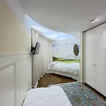 Ola Lux Apartment *